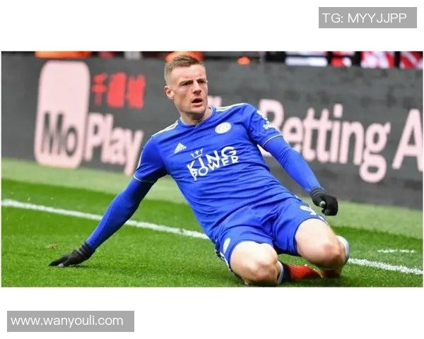 传奇黑人足球明星的辉煌历程与影响力探讨