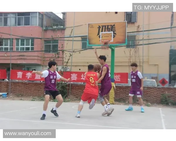 广州篮球队的团队协作揭秘：如何在赛场上实现完美配合与默契合作