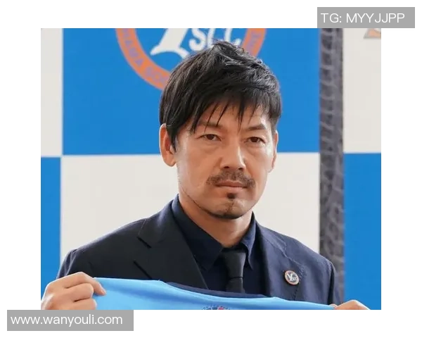 足球明星帅照大赏展现他们的魅力与风采让你一睹为快 足球明星帅照大赏展现他们的魅力与风采让你一睹为快