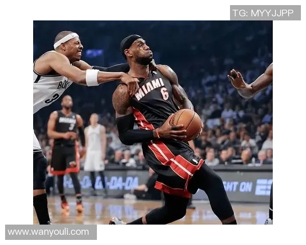 足球明星们的腹肌魅力大比拼谁才是肌肉王者的最佳代表